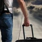 در سالهای اخیر بسیاری از ورزشکاران ایران تحت حاکمیت ولایت فقیه، اردوی نظام را ترک کرده و برای ادامه فعالیت‌های خود راهی کشورهای دیگر می‌شوند. امری که تبدیل به رویارویی ورزشکاران ایرانی با نظام ولایت فقیه شده است.