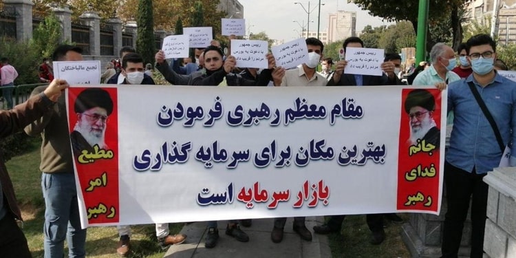 دعوت خامنه‌ای به سرمایه‌گذاری در بورس