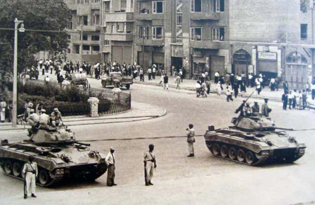28 مرداد 32