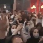 صحنه از یک تظاهرات اعتراضی در اردیبهشت ۱۴۰۱