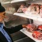 گوشت دیگر در سفره ایرانیان یافت نمی‌شود
