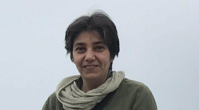 نوشین احمدی خراسانی