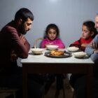 حکومت چگونه گوشت را از سفره مردم بیرون کشید؟